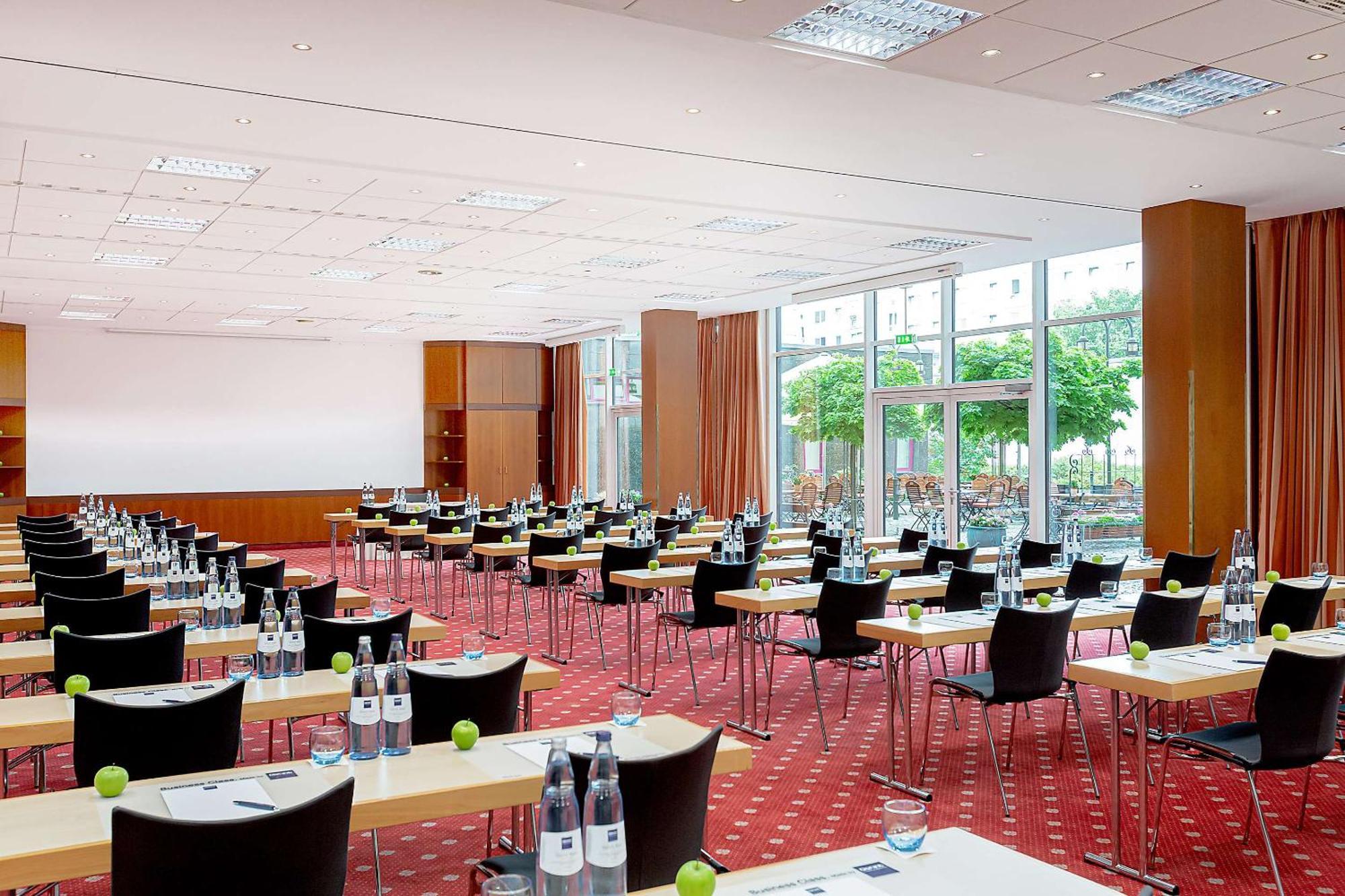 Dorint Hotel Lipcse Kültér fotó